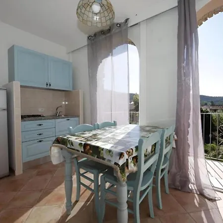 Apartment Dolores Castle Marina di Campo