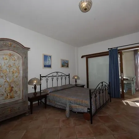 Dolores Castle * Marina di Campo