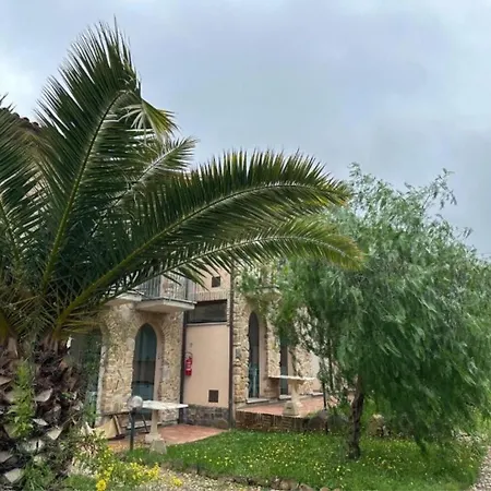 Dolores Castle Marina di Campo