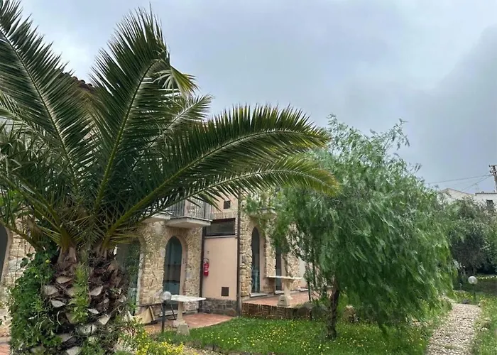 Dolores Castle 坎普码港