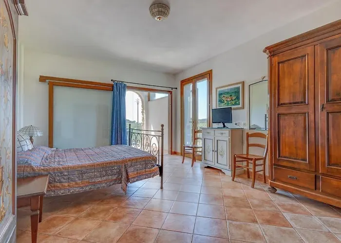 公寓 Dolores Castle *